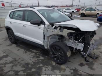  Salvage Volkswagen Taos