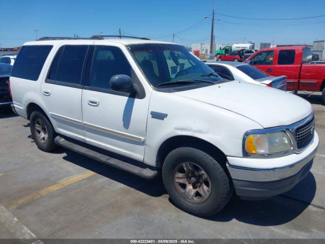  Salvage Ford Expedition