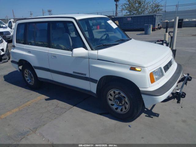  Salvage Suzuki Sidekick