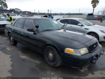  Salvage Ford Crown Victoria