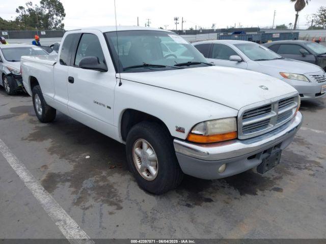  Salvage Dodge Dakota