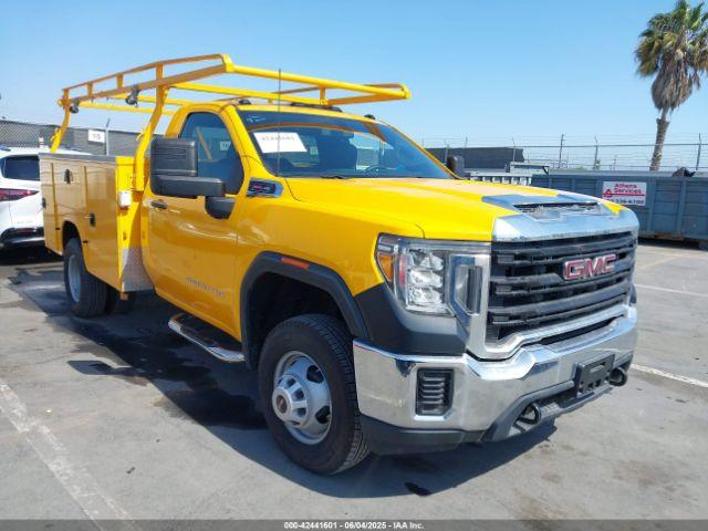  Salvage General Motors Sierra 3500hd Chassis