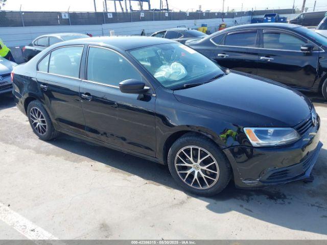  Salvage Volkswagen Jetta