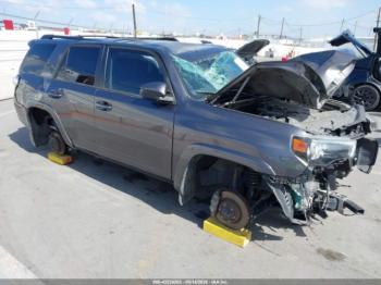  Salvage Toyota 4Runner