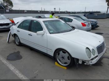  Salvage Mercedes-Benz E-Class