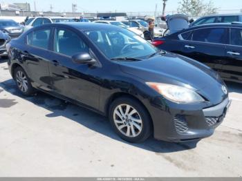  Salvage Mazda Mazda3