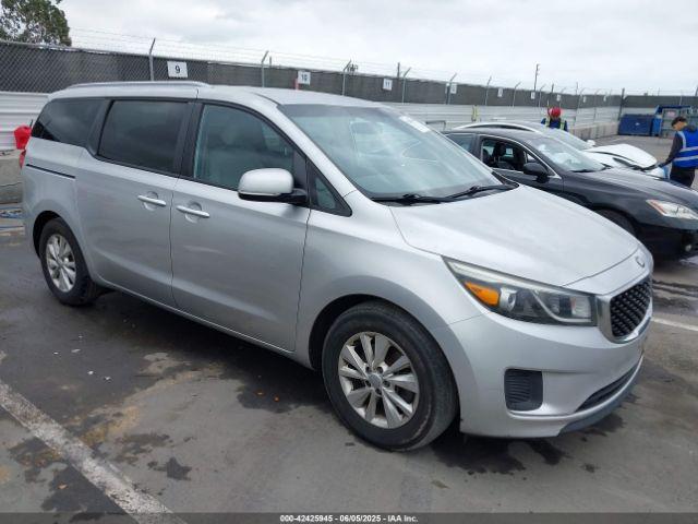  Salvage Kia Sedona