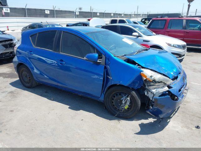 Salvage Toyota Prius c