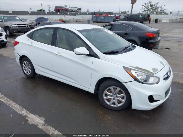 Salvage Hyundai ACCENT