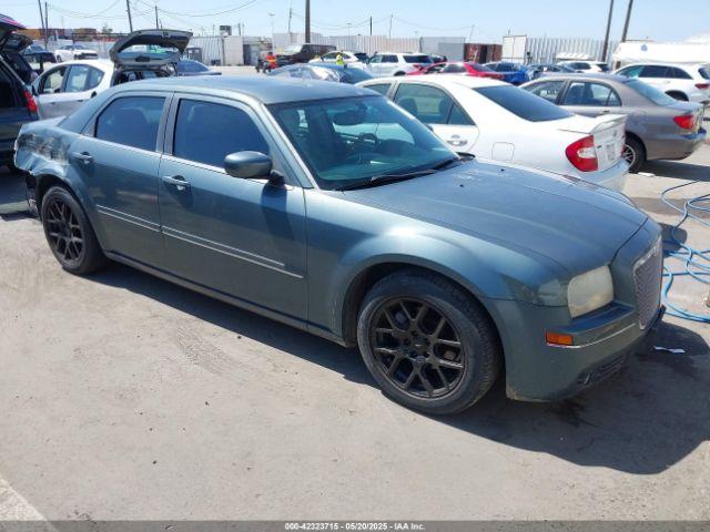  Salvage Chrysler 300