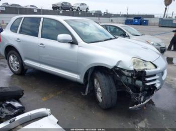  Salvage Porsche Cayenne