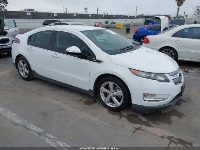  Salvage Chevrolet Volt