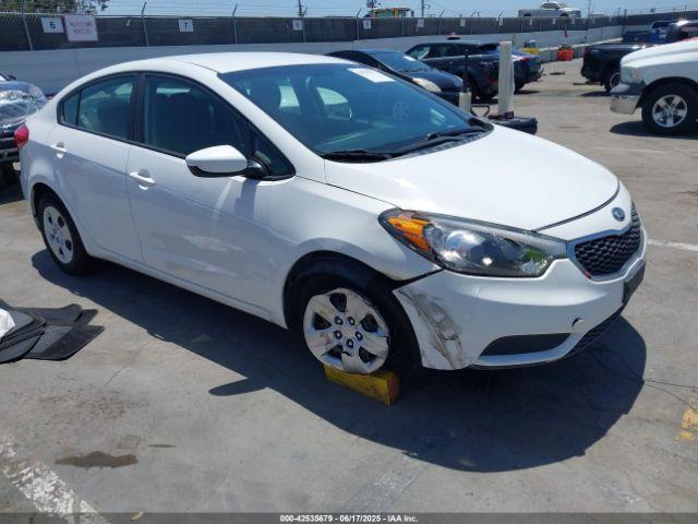  Salvage Kia Forte
