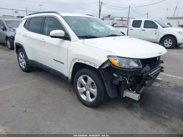  Salvage Jeep Compass