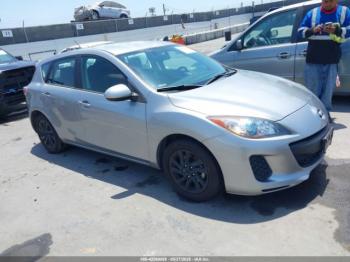  Salvage Mazda Mazda3