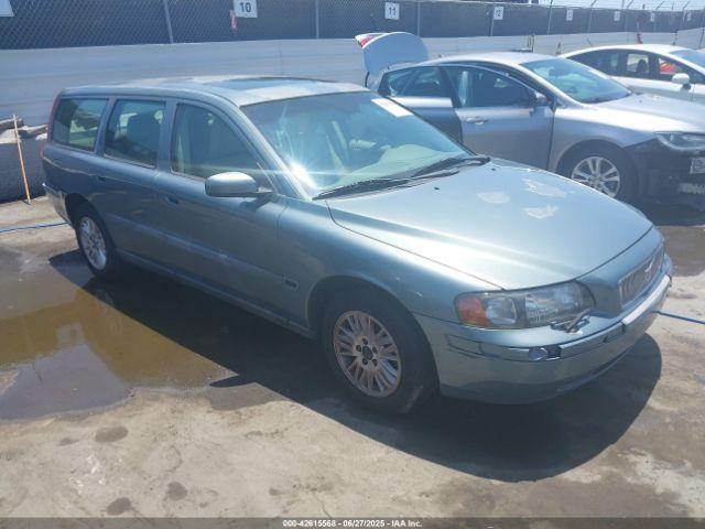 Salvage Volvo V70