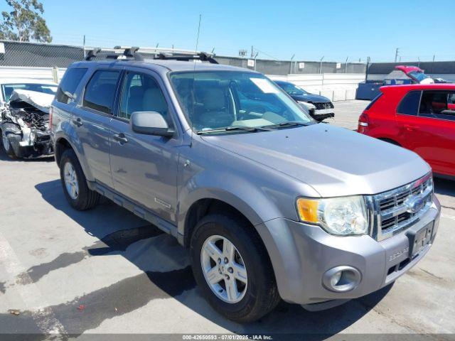  Salvage Ford Escape
