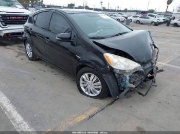  Salvage Toyota Prius c