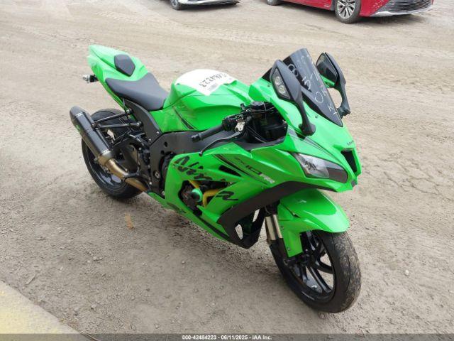  Salvage Kawasaki Zx1002
