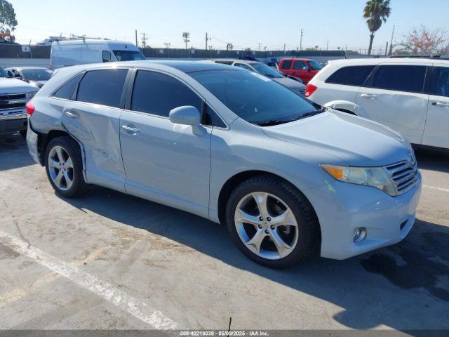  Salvage Toyota Venza