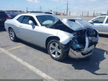  Salvage Dodge Challenger