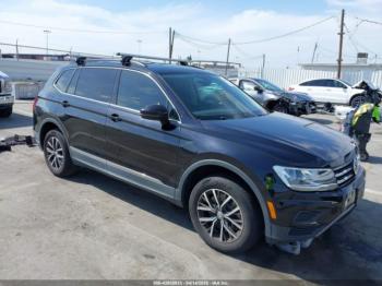  Salvage Volkswagen Tiguan