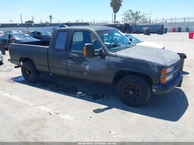  Salvage Chevrolet Gmt
