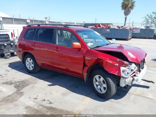  Salvage Toyota Highlander