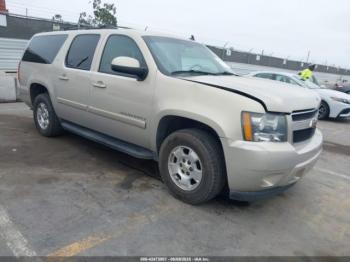  Salvage Chevrolet Suburban 1500