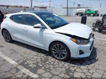  Salvage Hyundai VELOSTER