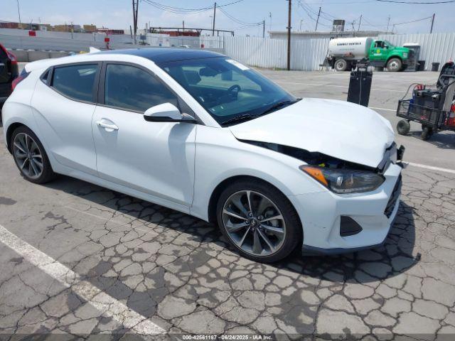  Salvage Hyundai VELOSTER