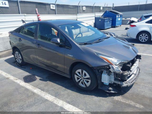  Salvage Toyota Prius