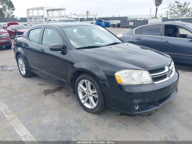  Salvage Dodge Avenger