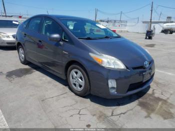  Salvage Toyota Prius
