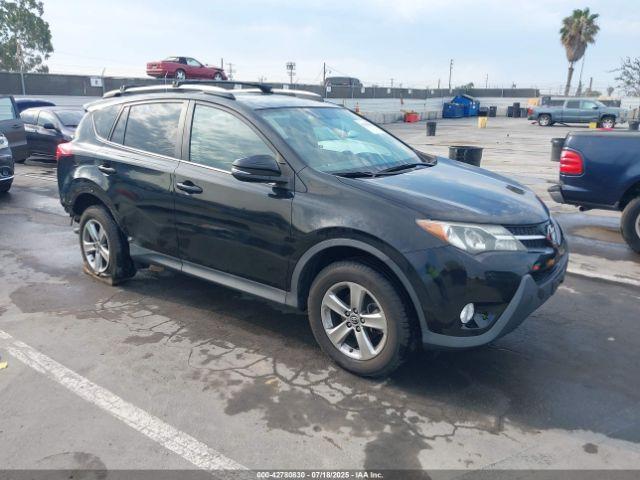  Salvage Toyota RAV4
