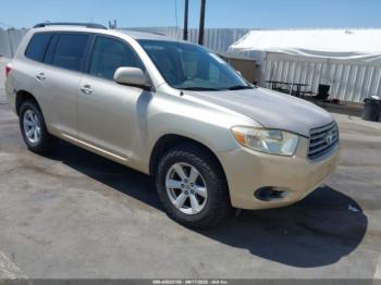  Salvage Toyota Highlander