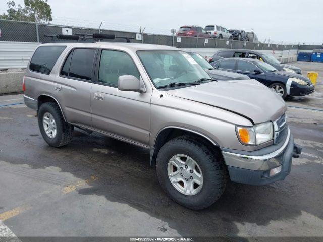  Salvage Toyota 4Runner