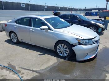  Salvage Lexus Es
