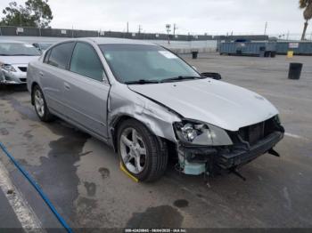  Salvage Nissan Altima