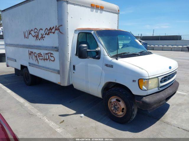  Salvage Ford E-350