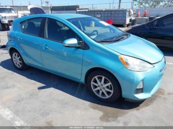  Salvage Toyota Prius c