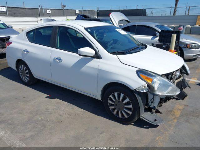  Salvage Nissan Versa
