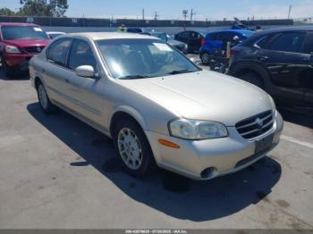 Salvage Nissan Maxima