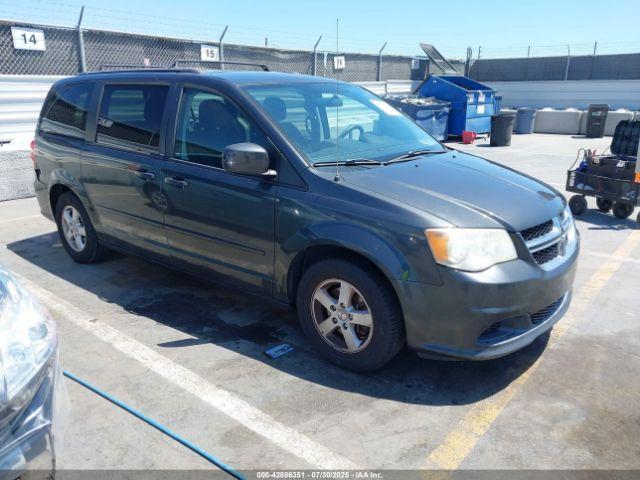  Salvage Dodge Grand Caravan