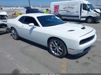  Salvage Dodge Challenger