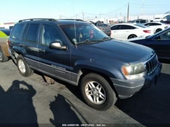  Salvage Jeep Grand Cherokee