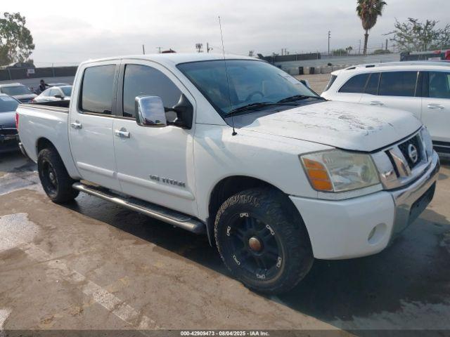  Salvage Nissan Titan