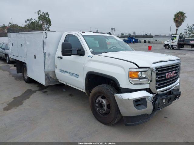  Salvage General Motors Sierra 3500hd Chassis