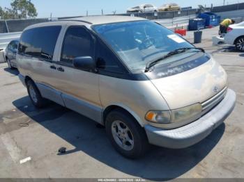  Salvage Toyota Previa