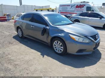  Salvage Nissan Altima